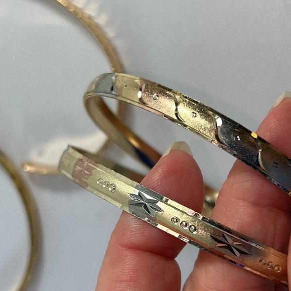 Mixed Lot of 6 Gold Tone Bangle Bracelets Textured Rhinestones Stackable - Picture 10 of 11